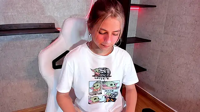 ArtemisaBlake online show from 01.06.25