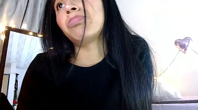 Snapshot of brihanna_lena chatting on 01.02.25 brihanna lena online show from 01.02.25