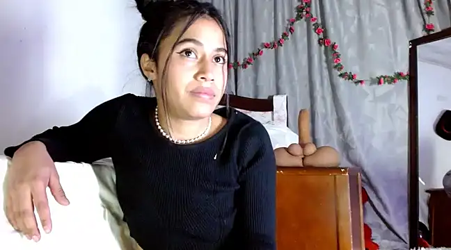 Snapshot of brihanna_lena chatting on 03.21.25 brihanna lena online show from 03.21.25