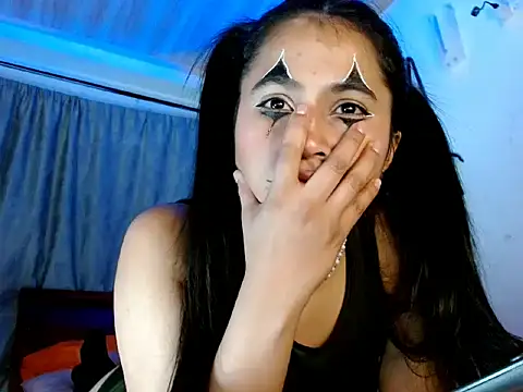 Snapshot of brihanna_lena chatting on 10.21.25 brihanna lena online show from 10.21.25