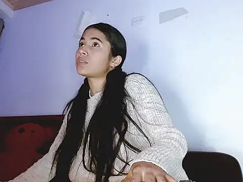 Snapshot of brihanna_lena chatting on 03.11.26 brihanna lena online show from 03.11.26