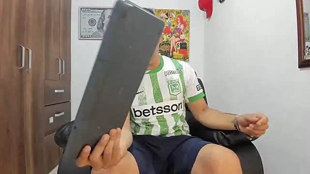 Snapshot of boss_of_cash chatting on 09.22.25 boss of cash online show from 09.22.25