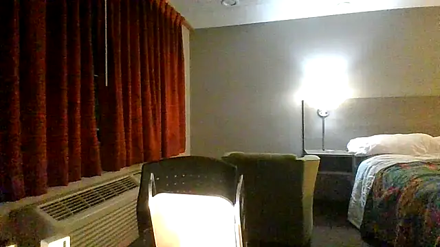 Snapshot of LuckiXCX chatting on 02.09.26 LuckiXCX online show from 02.09.26