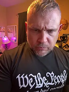 Snapshot of TwoFarty240 chatting on 02.21.26 TwoFarty240 online show from 02.21.26