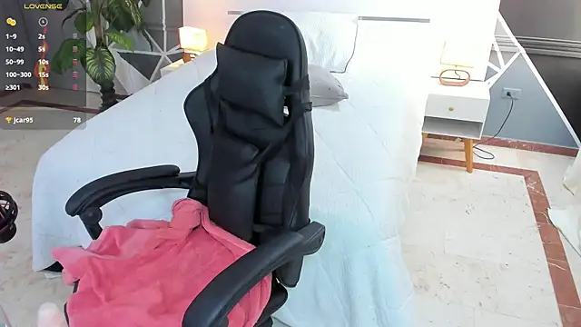 Snapshot of Lucifer_shadow chatting on 02.04.25 Lucifer shadow online show from 02.04.25