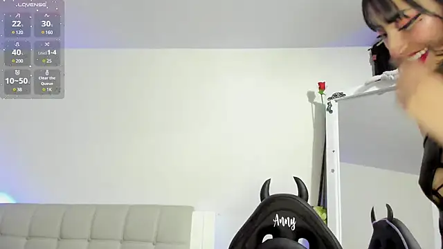 Snapshot of Any_Roussee chatting on 01.18.25 Any Roussee online show from 01.18.25