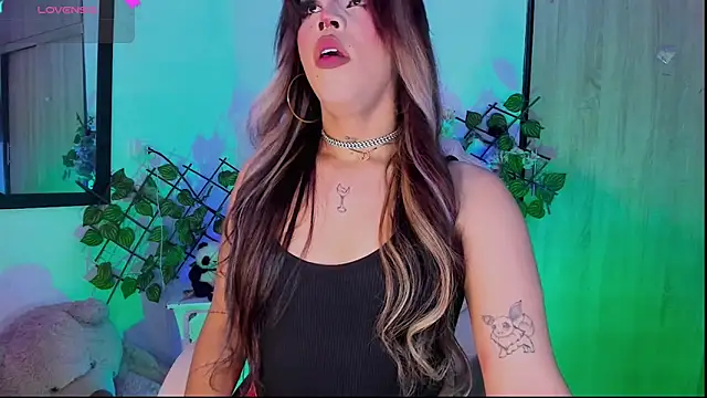 Snapshot of Samuel_Hilton chatting on 04.04.26 Samuel Hilton online show from 04.04.26