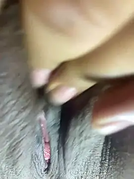 Snapshot of Gordelicia03 chatting on 12.21.24 Gordelicia03 online show from 12.21.24