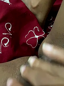 Snapshot of Gordelicia03 chatting on 10.30.25 Gordelicia03 online show from 10.30.25