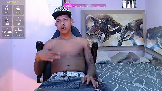 Snapshot of mr_stiven_ chatting on 03.15.25 mr stiven  online show from 03.15.25