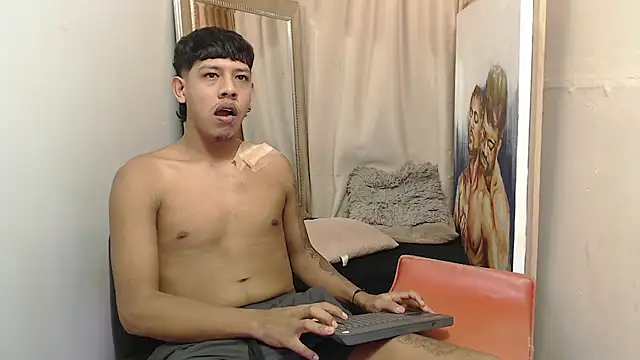 Snapshot of mr_stiven_ chatting on 11.23.25 mr stiven online show from 11.23.25