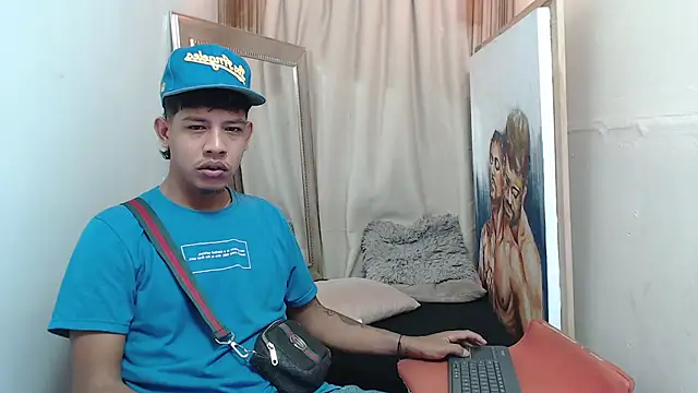 Snapshot of mr_stiven_ chatting on 11.25.25 mr stiven online show from 11.25.25