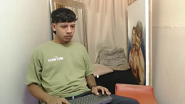 Snapshot of mr_stiven_ chatting on 11.27.25 mr stiven online show from 11.27.25