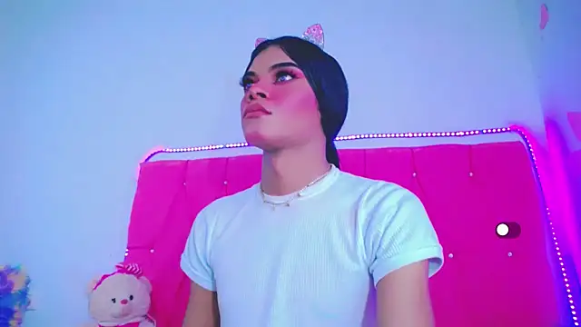 Theylor Rouse online show from 03.02.25