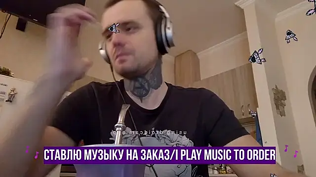 Snapshot of HappyZebra13 chatting on 02.11.25 HappyZebra13 online show from 02.11.25