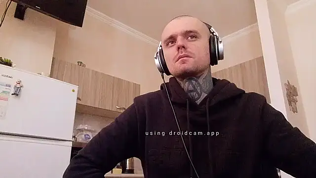 Snapshot of HappyZebra13 chatting on 02.28.25 HappyZebra13 online show from 02.28.25