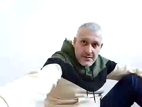 Snapshot of Husoban chatting on 11.07.25 Husoban online show from 11.07.25