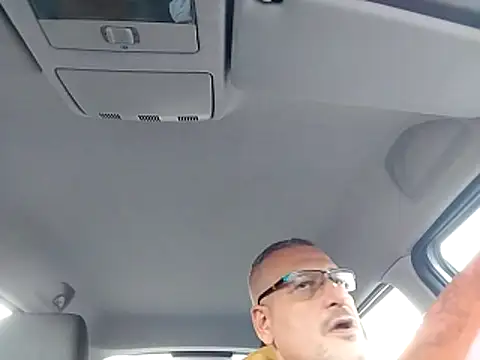 Snapshot of Husoban chatting on 11.09.25 Husoban online show from 11.09.25