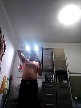 Husoban online show from 12.20.25