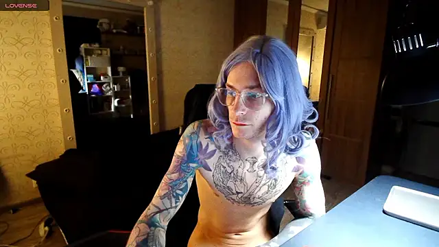 Julia dolls online show from 02.03.26