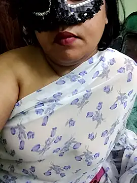 Snapshot of Oeshi chatting on 01.18.26 Oeshi online show from 01.18.26