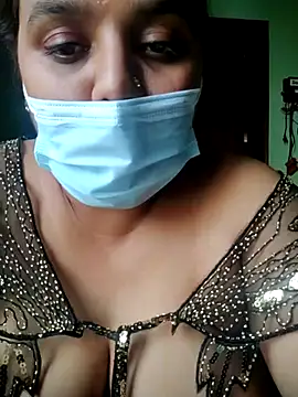 Snapshot of Oeshi chatting on 03.23.26 Oeshi online show from 03.23.26