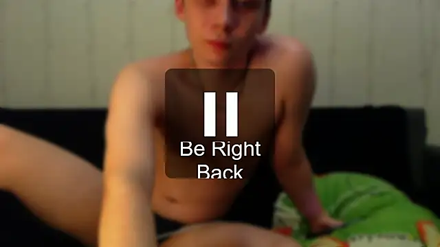 Snapshot of __sugarrebit chatting on 12.19.24 sugarrebit online show from 12.19.24