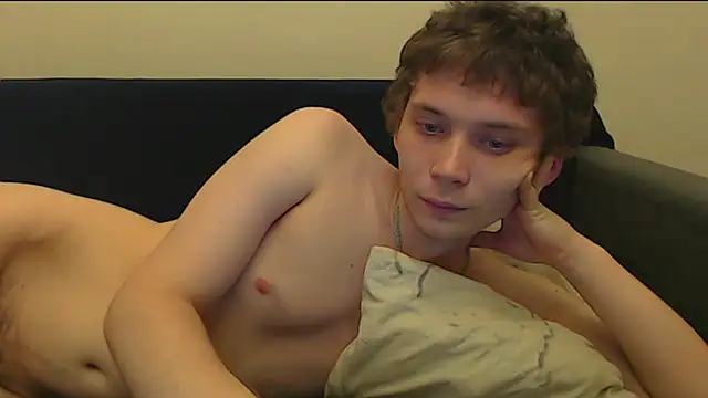 Snapshot of __sugarrebit chatting on 11.02.25 sugarrebit online show from 11.02.25