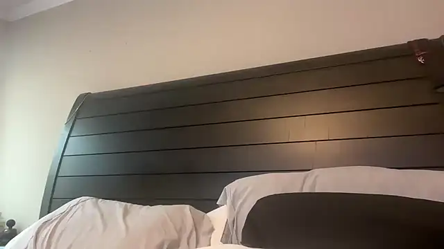 yourstrulylivy69 online show from 01.30.25