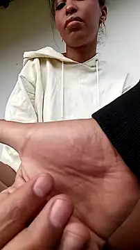 Snapshot of valkirya_7 chatting on 10.09.25 valkirya 7 online show from 10.09.25