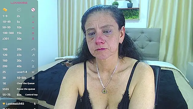 sasi luna online show from 11.23.25