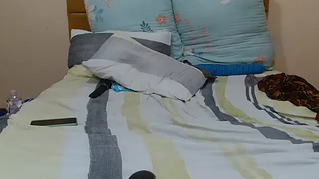 Snapshot of Bbw255 chatting on 10.26.25 Bbw255 online show from 10.26.25