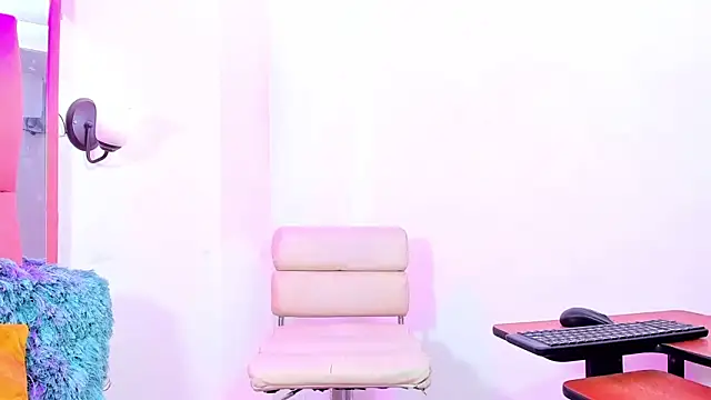 elizabeth rosa21 online show from 01.30.25