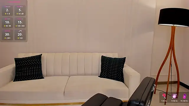 MiaFarrell  online show from 03.17.25