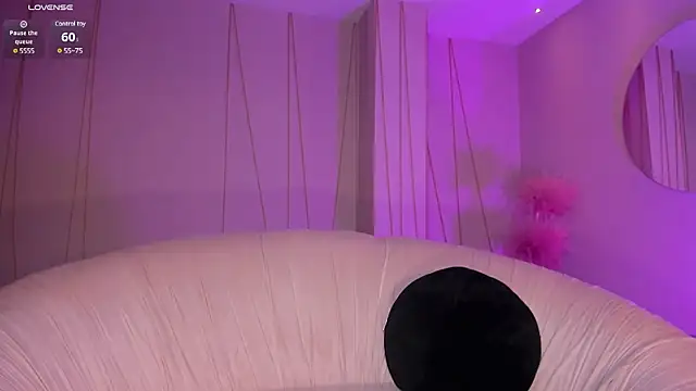 BellaCarteer  online show from 02.04.25