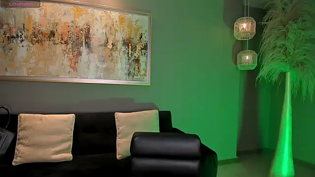 BellaCarteer  online show from 03.18.25