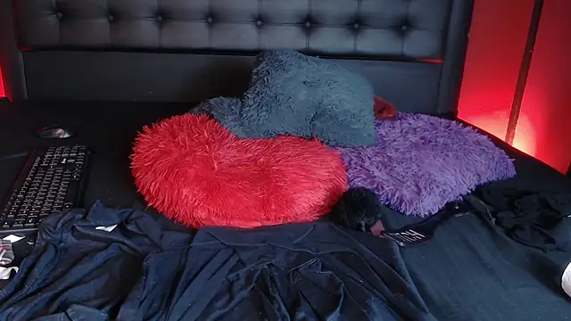 Snapshot of Nicole_Brown1126 chatting on 03.01.25 Nicole Brown1126 online show from 03.01.25