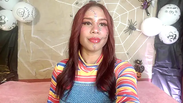 Snapshot of Nicole_Brown1126 chatting on 10.31.25 Nicole Brown1126 online show from 10.31.25