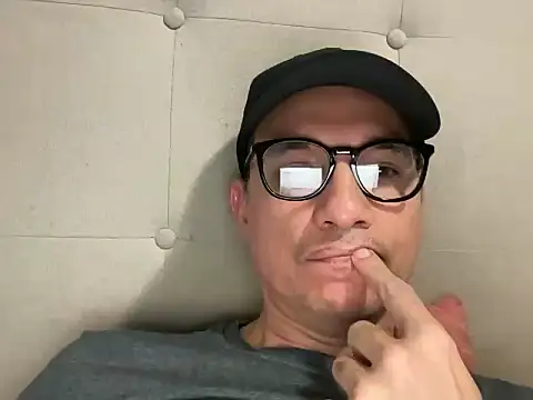 alex ruiz85 online show from 12.02.25