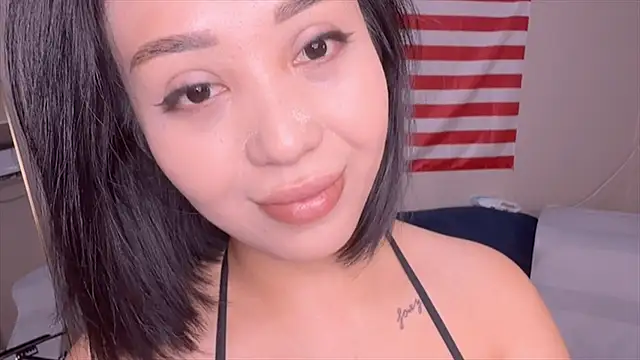 Snapshot of PurrrfectMiko chatting on 07.19.26 PurrrfectMiko online show from 07.19.26