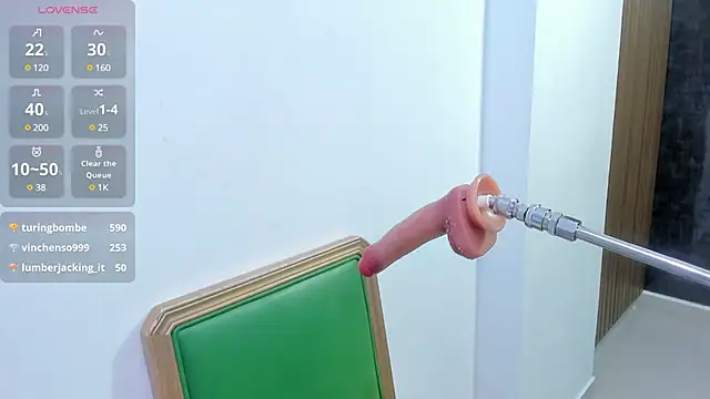 Snapshot of violett_collins_ chatting on 01.19.25 violett collins online show from 01.19.25