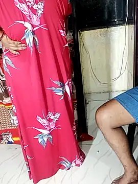 Snapshot of _Hot-Couple chatting on 10.10.25 Hot-Couple online show from 10.10.25