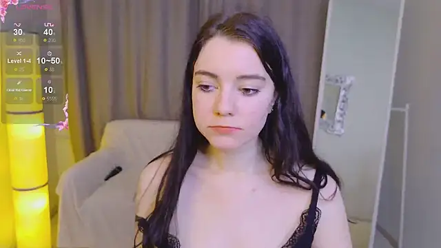 Snapshot of Lana__Cute_ chatting on 03.09.25 Lana Cute online show from 03.09.25