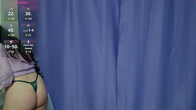 Snapshot of Lana__Cute_ chatting on 01.11.26 Lana Cute online show from 01.11.26