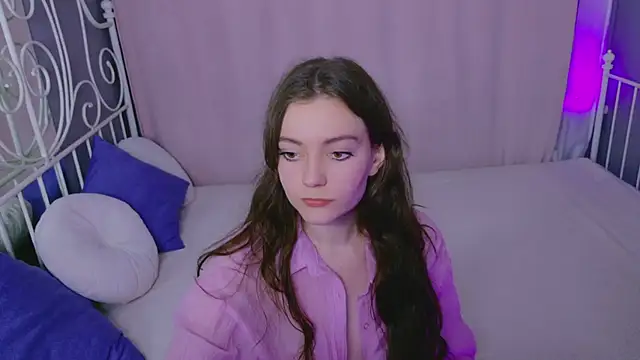Lana  Cute  online show from 06.19.26