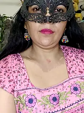 Snapshot of sexy_bhabhi69 chatting on 06.23.26 sexy bhabhi69 online show from 06.23.26