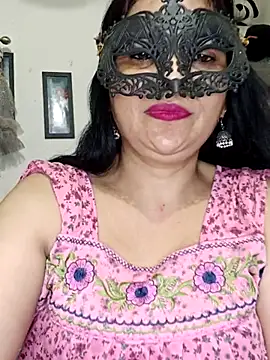 Snapshot of sexy_bhabhi69 chatting on 06.29.26 sexy bhabhi69 online show from 06.29.26