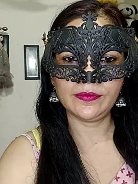 Snapshot of sexy_bhabhi69 chatting on 07.25.26 sexy bhabhi69 online show from 07.25.26