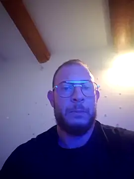 jourdinio13 online show from 10.04.25