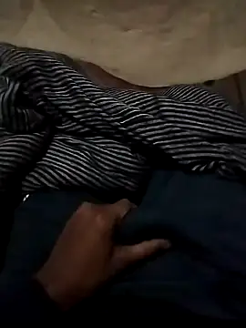 Snapshot of mith087 chatting on 12.26.24 mith087 online show from 12.26.24